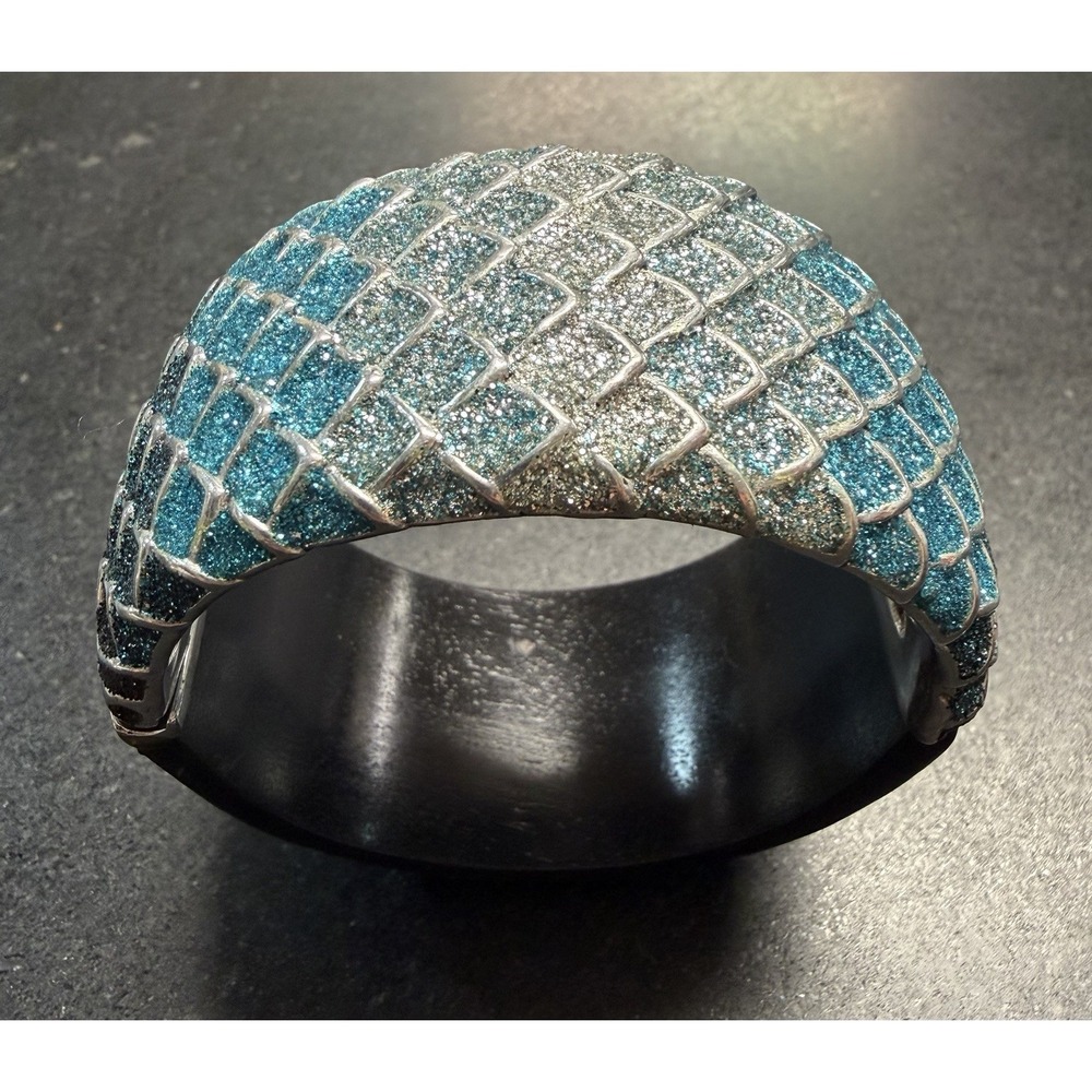 KMO Paris Kamelite Fish Scale Wide Cuff Bracelet Blue‎ Silver Ombre Glitter